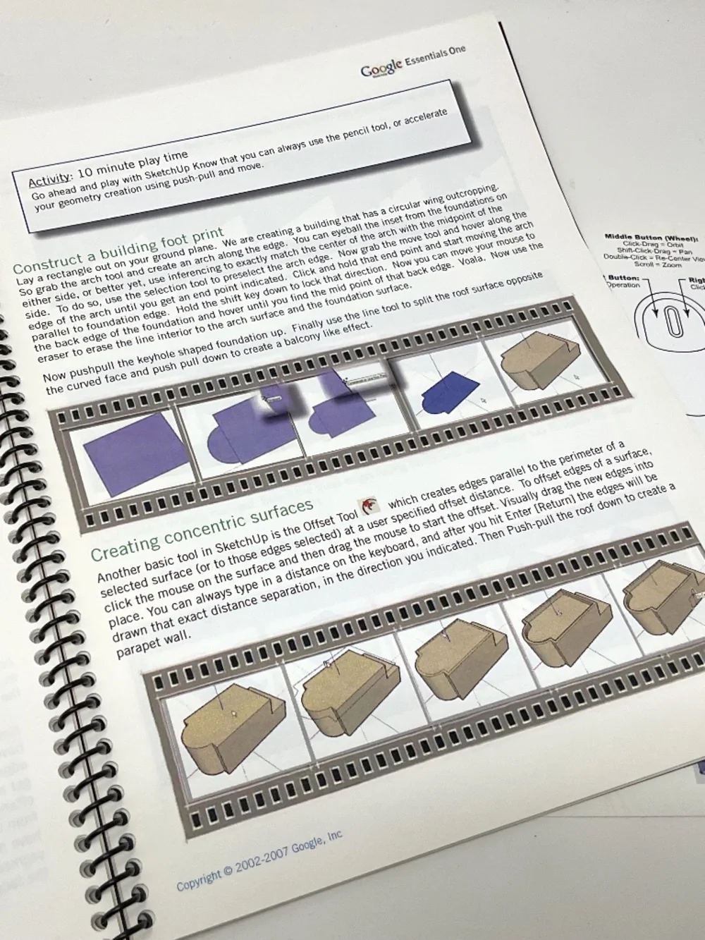 instructional paperback book Google SketchUp For Dummies by Aidan Chopra